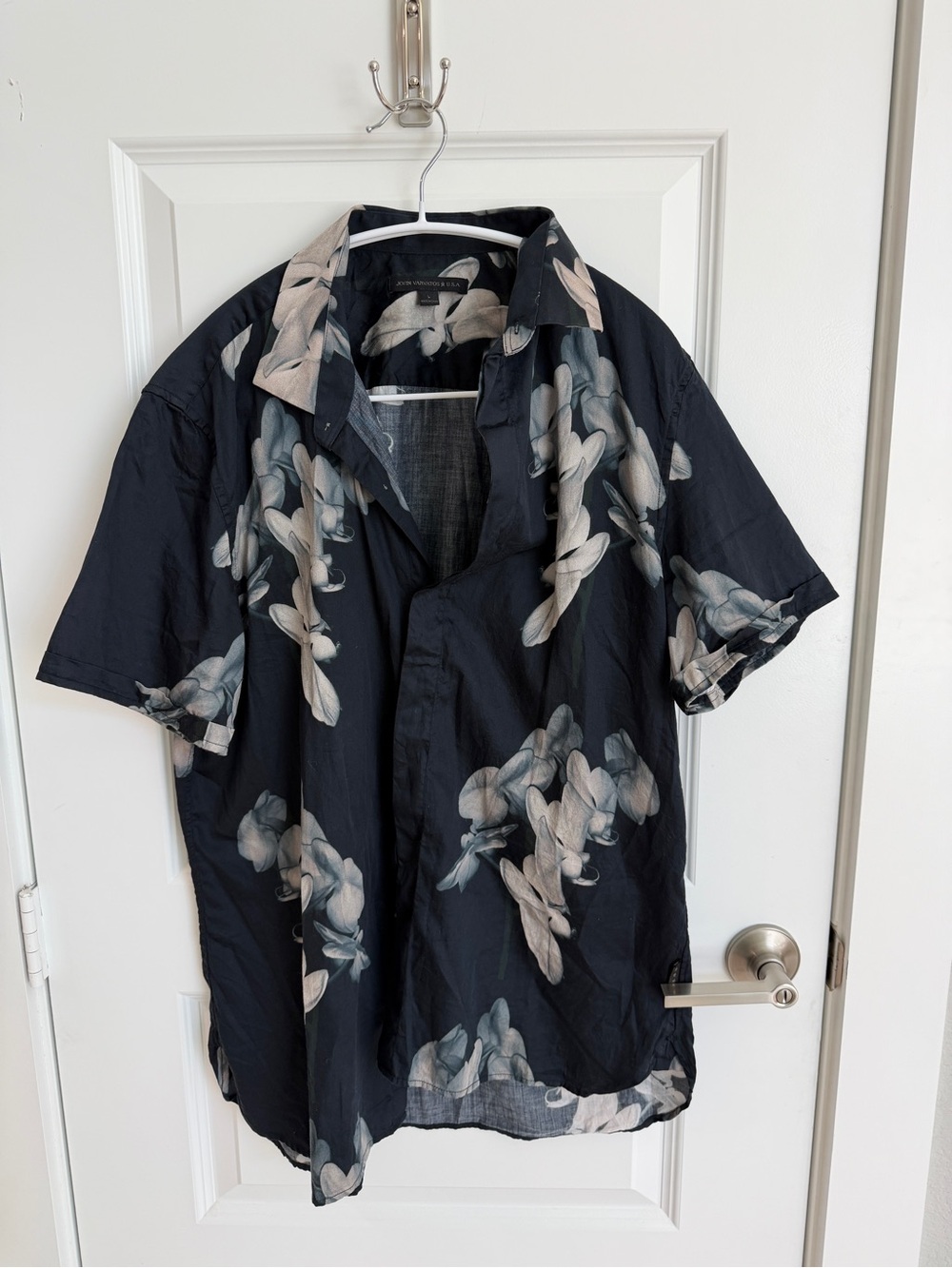 John Varvatos Navy Short-Sleeve Floral Button-Down Shirt